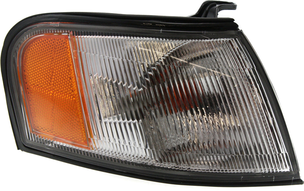 Installation Package For: SENTRA 95-99 Passenger Side Corner Light Assembly, Park Lamp